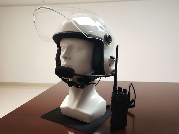Aviation communication helmet